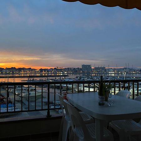 Precioso Apartamento En Primera Linea De Mar L' Escala Zewnętrze zdjęcie