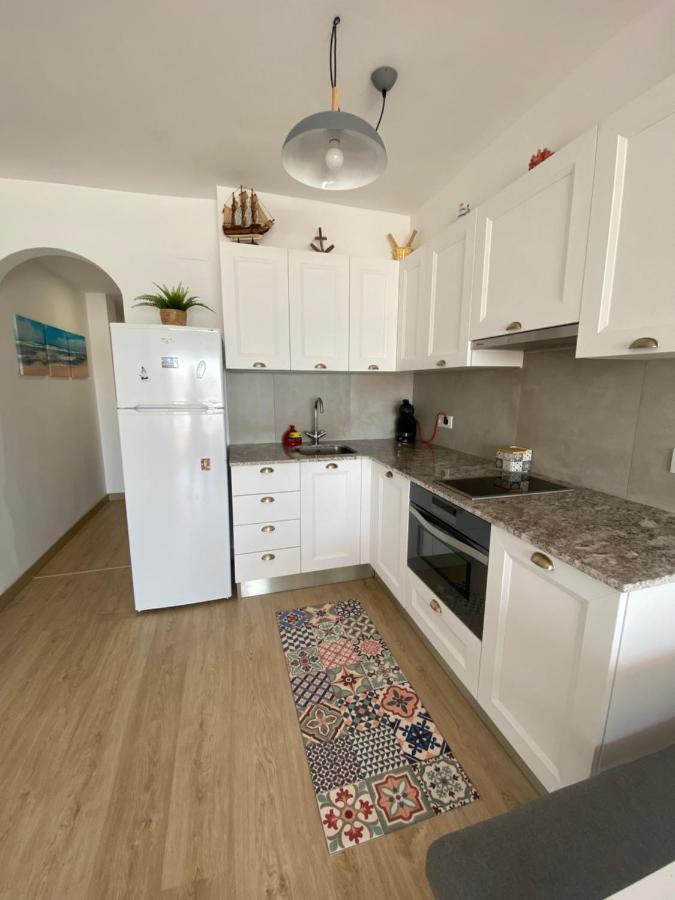 Precioso Apartamento En Primera Linea De Mar L' Escala Zewnętrze zdjęcie