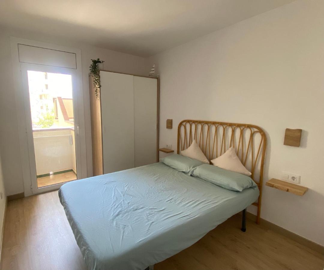 Precioso Apartamento En Primera Linea De Mar L' Escala Zewnętrze zdjęcie